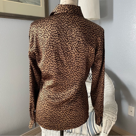 Express Silk Leopard Print Button Up Blouse Size Small - Picture 3 of 5
